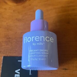 Florence by Mills Dreamy Drops Clarifying Serum